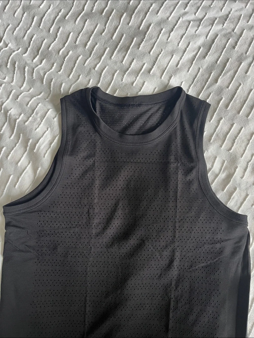 lululemon Black Perforated Workout Tank Top - Picture 3 of 9